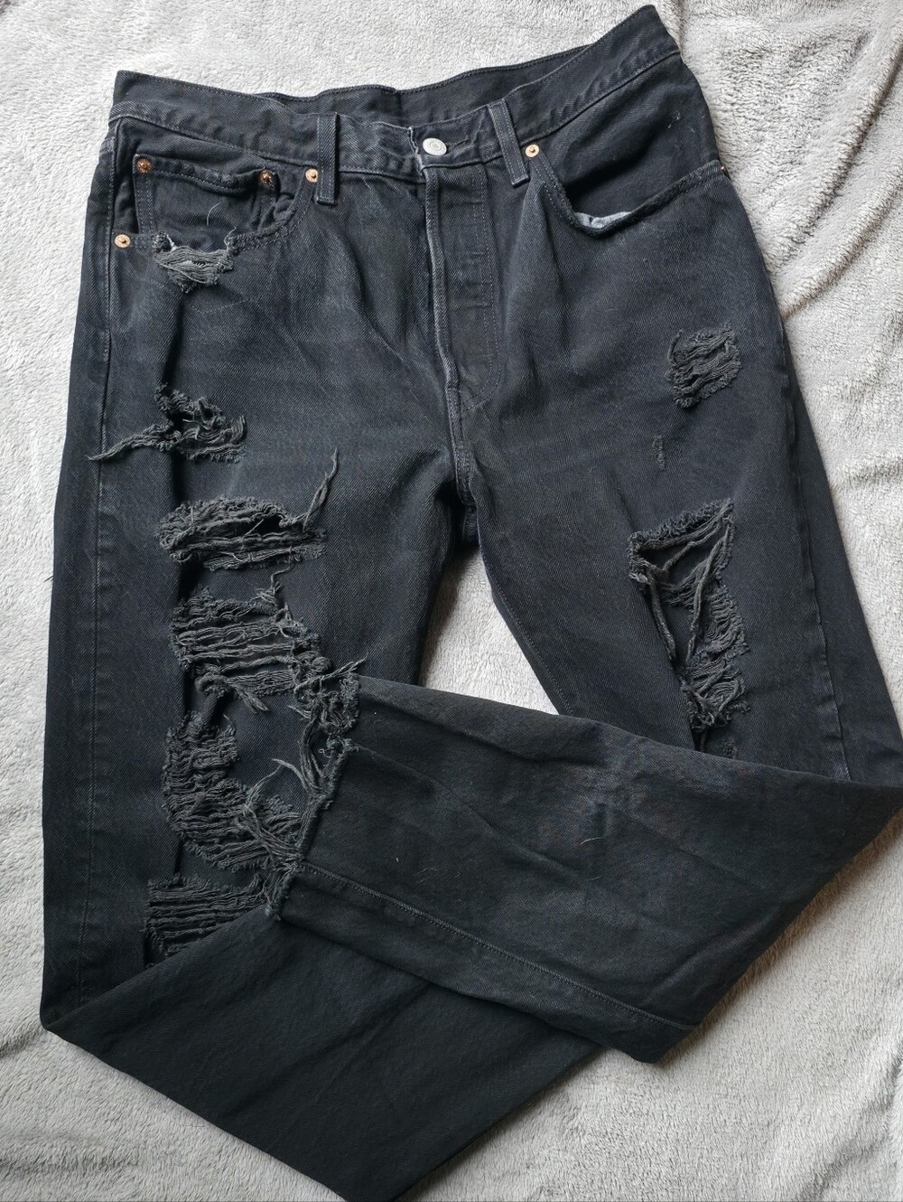 Levi's Premium 501 Original Fit Black Distressed Jeans W30 L28 Raw Hem